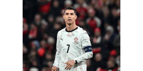 Ronaldo zijn basisplaats kwijt? Kan Portugal de situatie omdraaien? Ronaldo zijn basisplaats kwijt? Kan Portugal de situatie omdraaien?